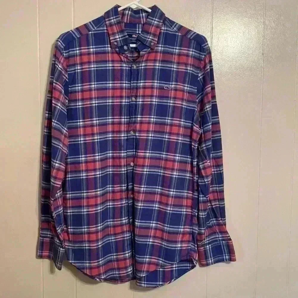 Vineyard Vines Small Mens Whale Button Down Shirt in Pink & Blue.